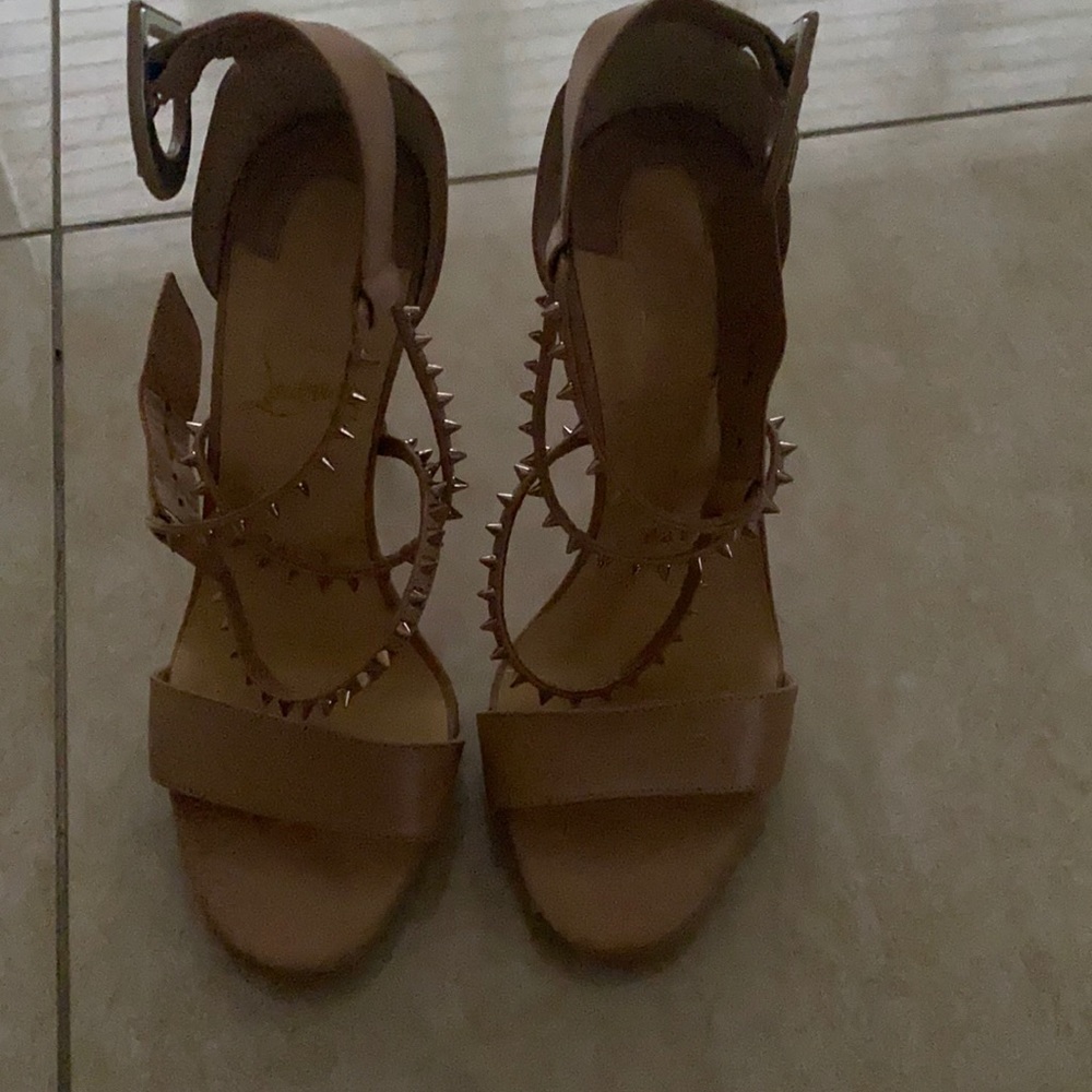 Christian louboutin sandal